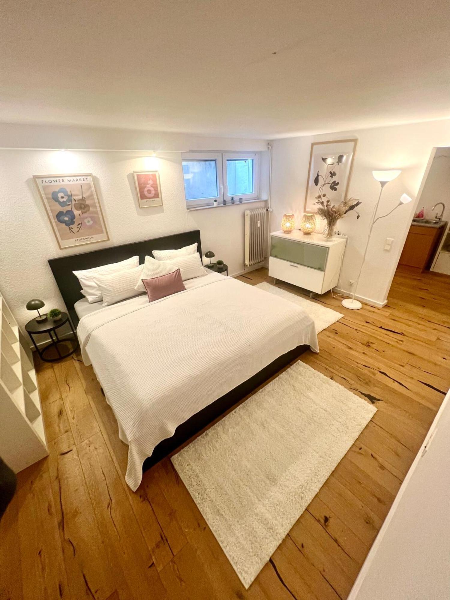 Gemuetliche Souterrain Wohnung Neben Der Universitaetsklinik In Homburg Хомбург Экстерьер фото