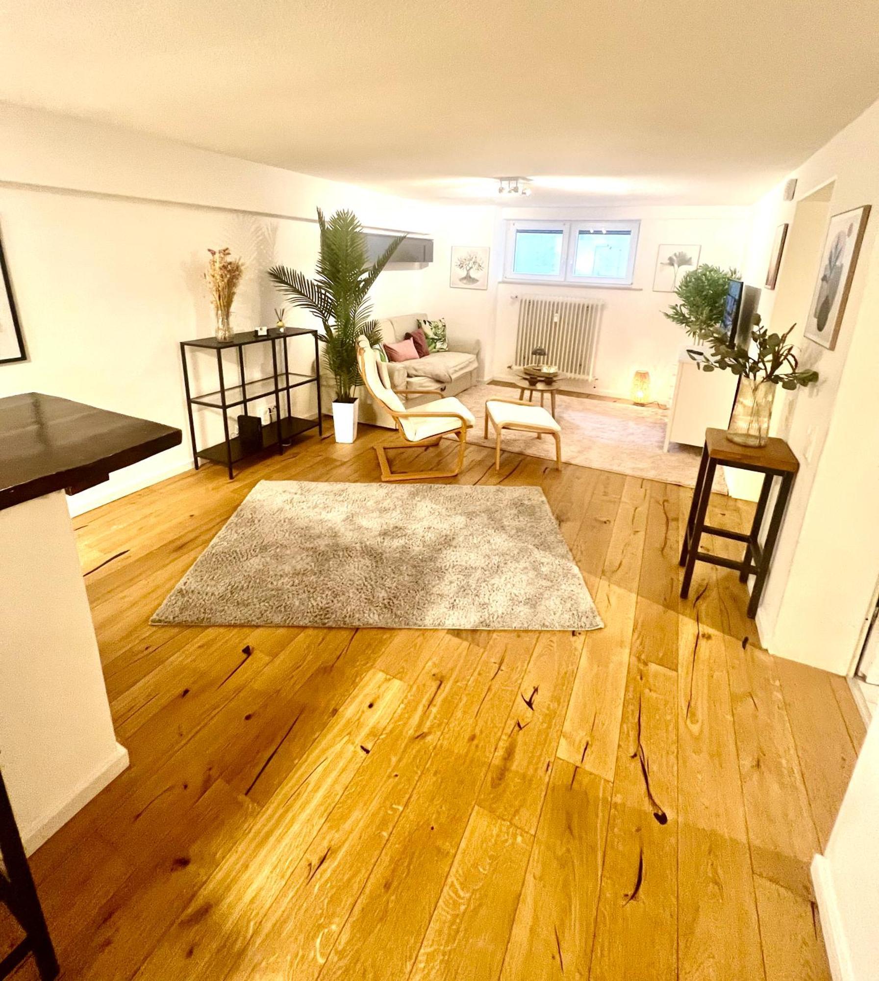 Gemuetliche Souterrain Wohnung Neben Der Universitaetsklinik In Homburg Хомбург Экстерьер фото